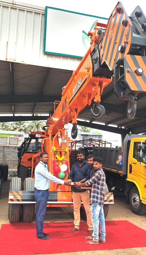 crane with client